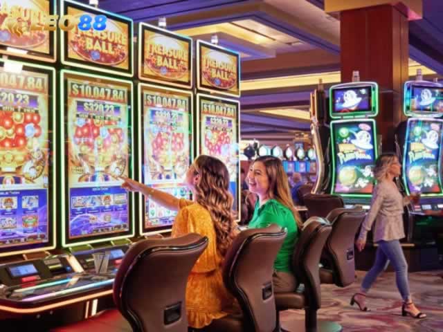 Các yếu tố ảnh hưởng đến niềm tin của người dùng vào các trang web cổng game được xếp hạng C54 - C54